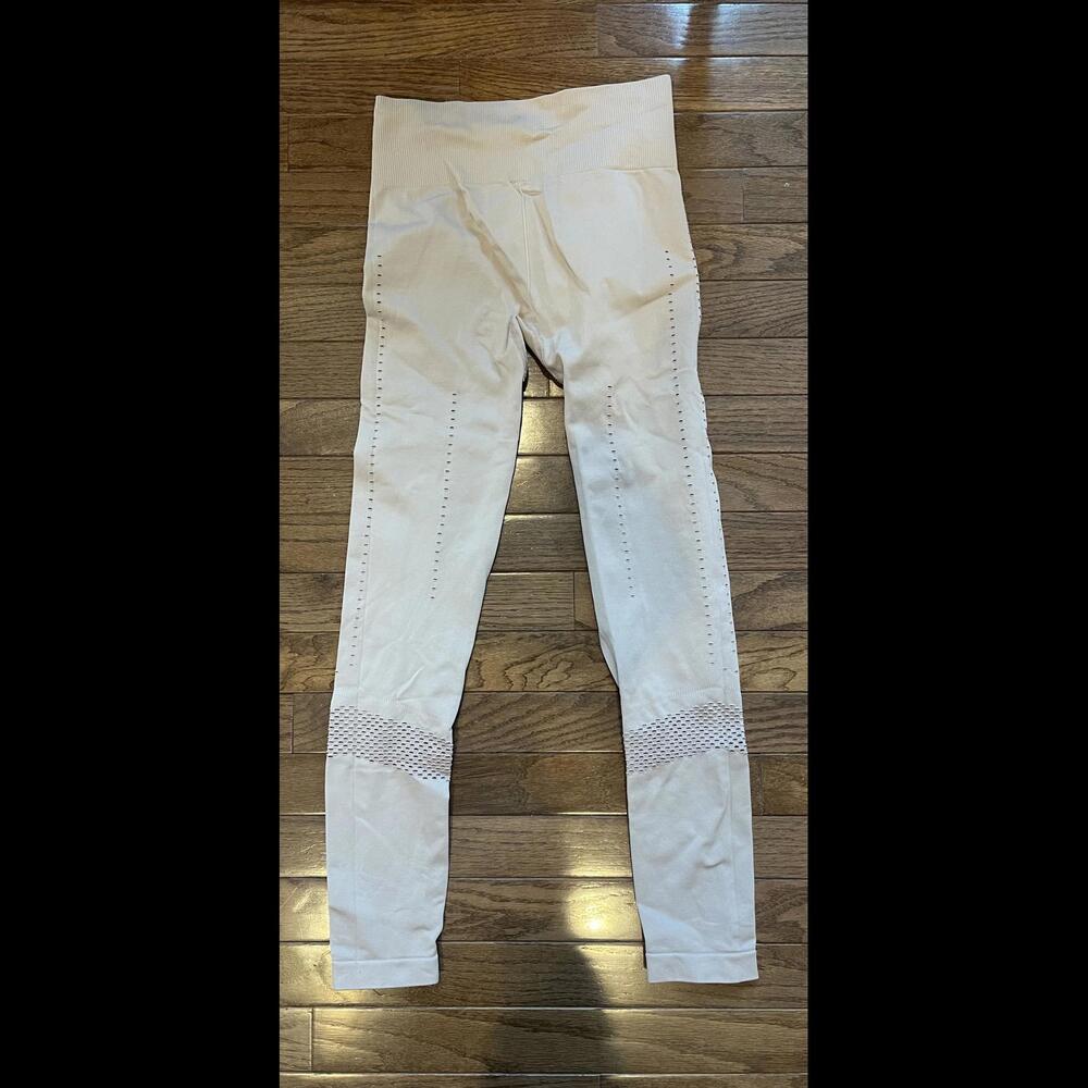 Light pink/ mauve varley seamless leggings size small